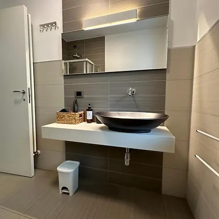 Apartment La Casa Di Yasmin_pescara Centro *